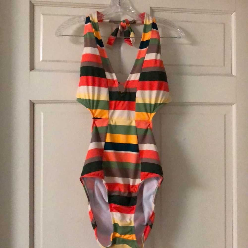 NWOT SWIM SUIT